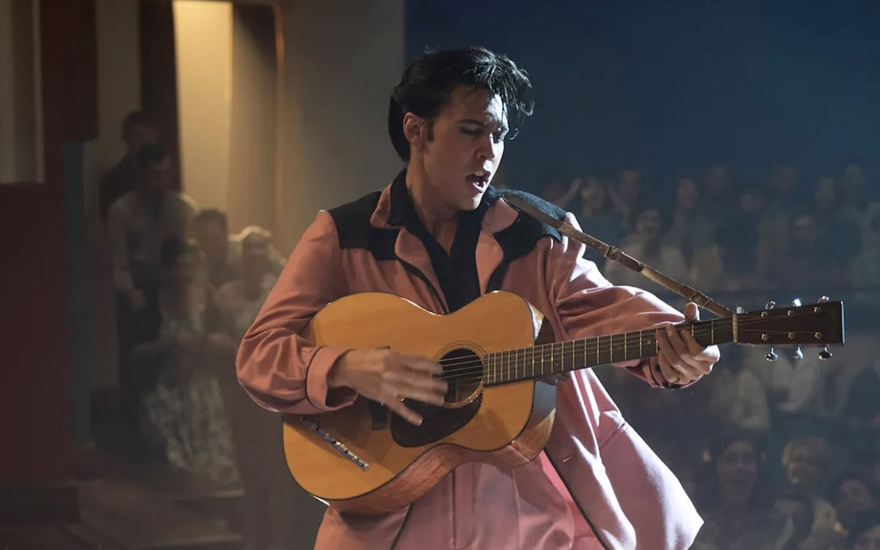 Una scena di Elvis 
