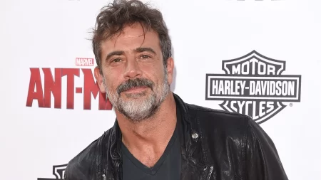 Jeffrey Dean Morgan