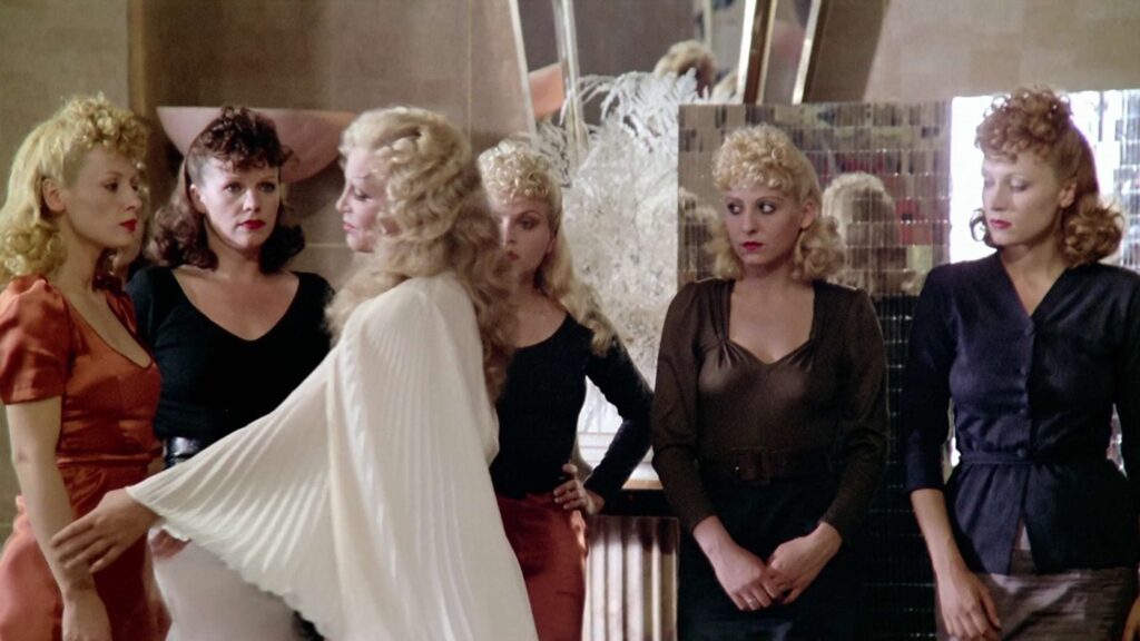 Ingrid Thulin e le sue ragazze del Salon Kitty