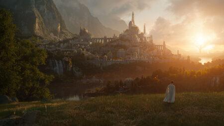 Frame che raffigura la Terra di Mezzo nella serie The Lord of the Rings