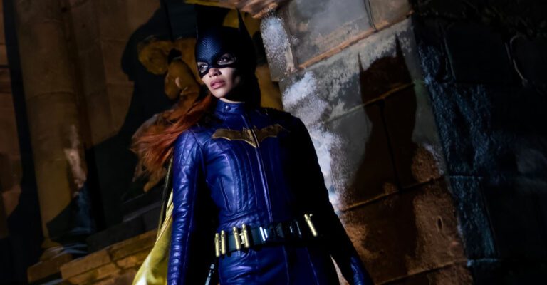 Batgirl - Leslie Grace