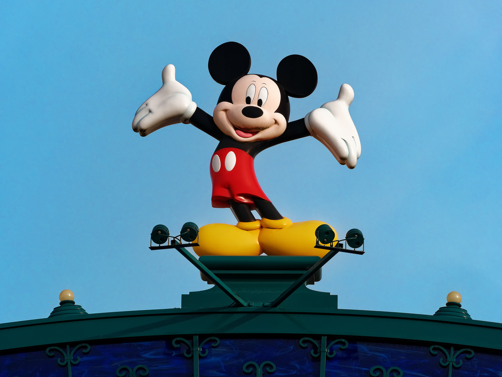 Statua di Mickey Mouse a Disneyland Paris