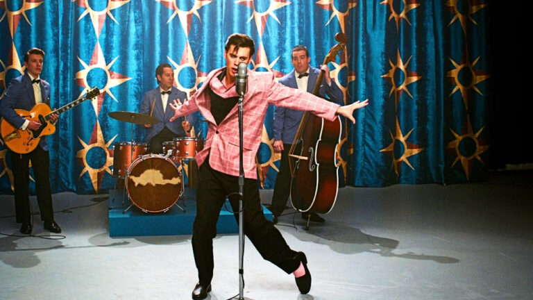 Elvis, una scena del film