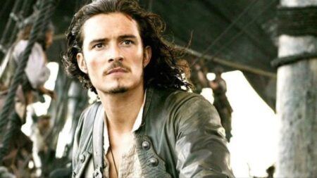 Frame che raffigura Orlando Bloom in Pirati dei Caraibi