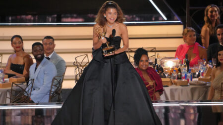 Zendaya vince come miglior attrice agli Emmy 2022