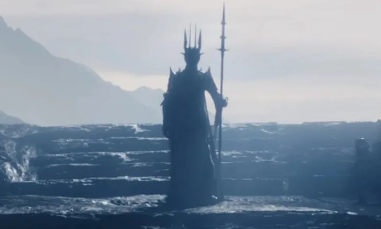 Sauron in una scena de Gli Anelli del Potere