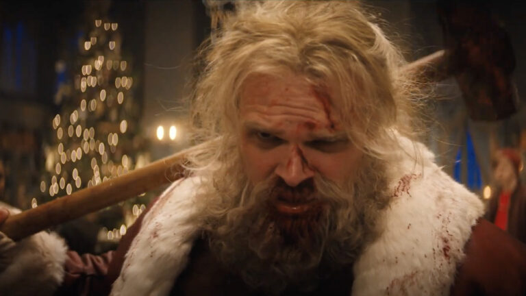 David Harbour è Babbo Natale in Violent Night