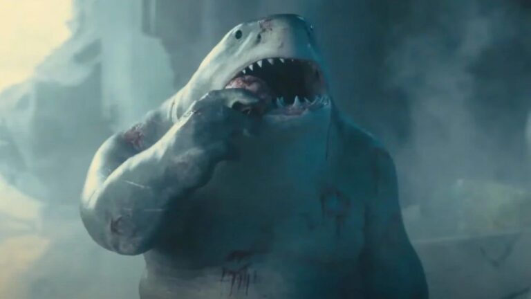 Fotografia che ritrae Sylvester Stallone nei panni di King Shark