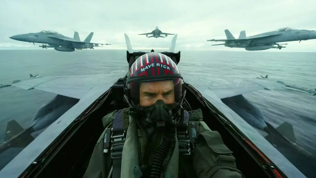 Frame che ritrae Tom Cruise in Top Gun: Maverick