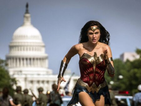 Frame che ritrae Gal Gadot in Wonder Woman