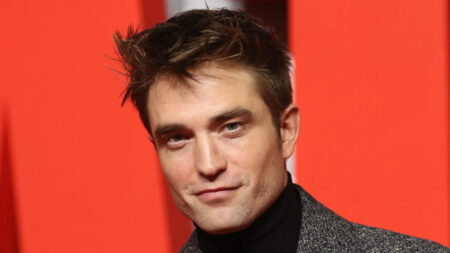 Robert Pattinson