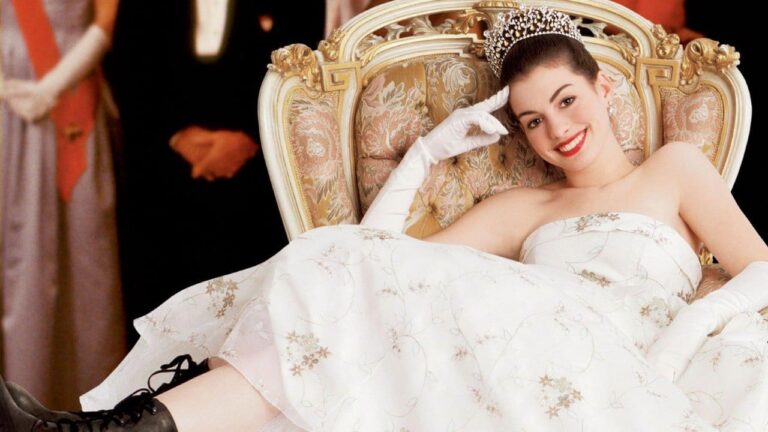 Frame che ritrae Anne Hathaway in Pretty Princess 3