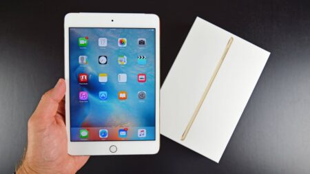 Apple iPad Mini 4