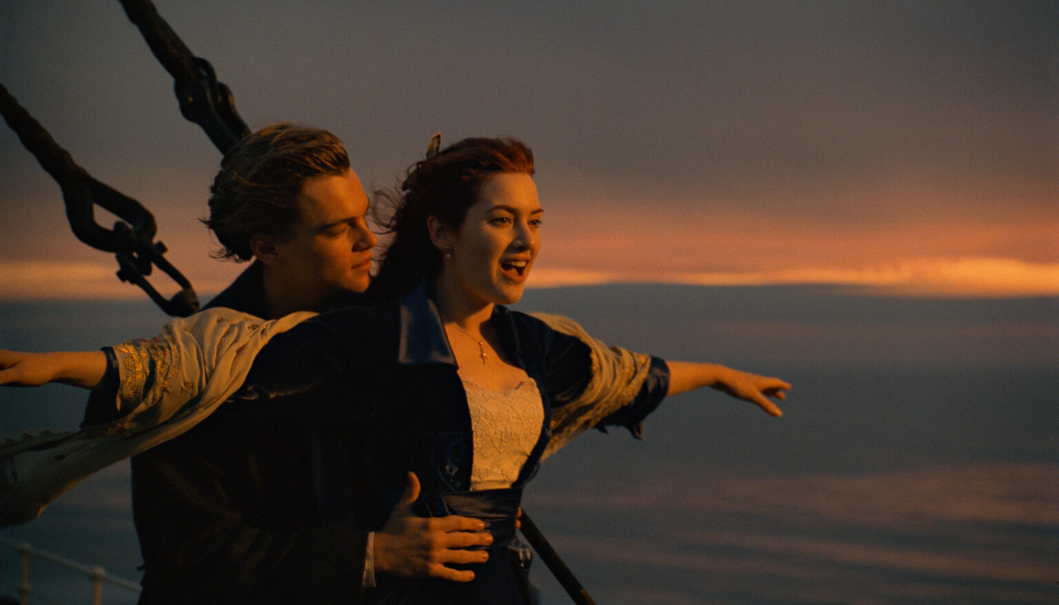 jack e rose in un'immagine del film titanic