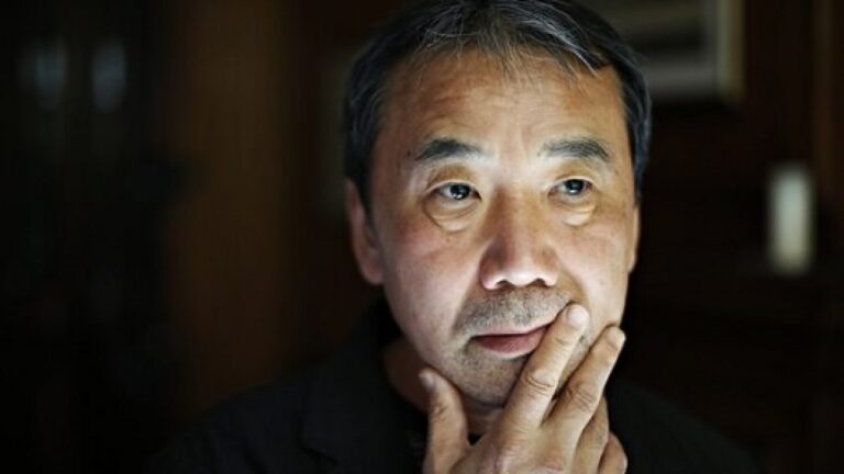 Lo scrittore Haruki Murakami