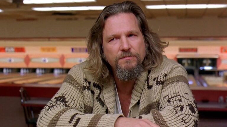 Frame che ritrae Jeff Bridges ne Il Grande Lebowski