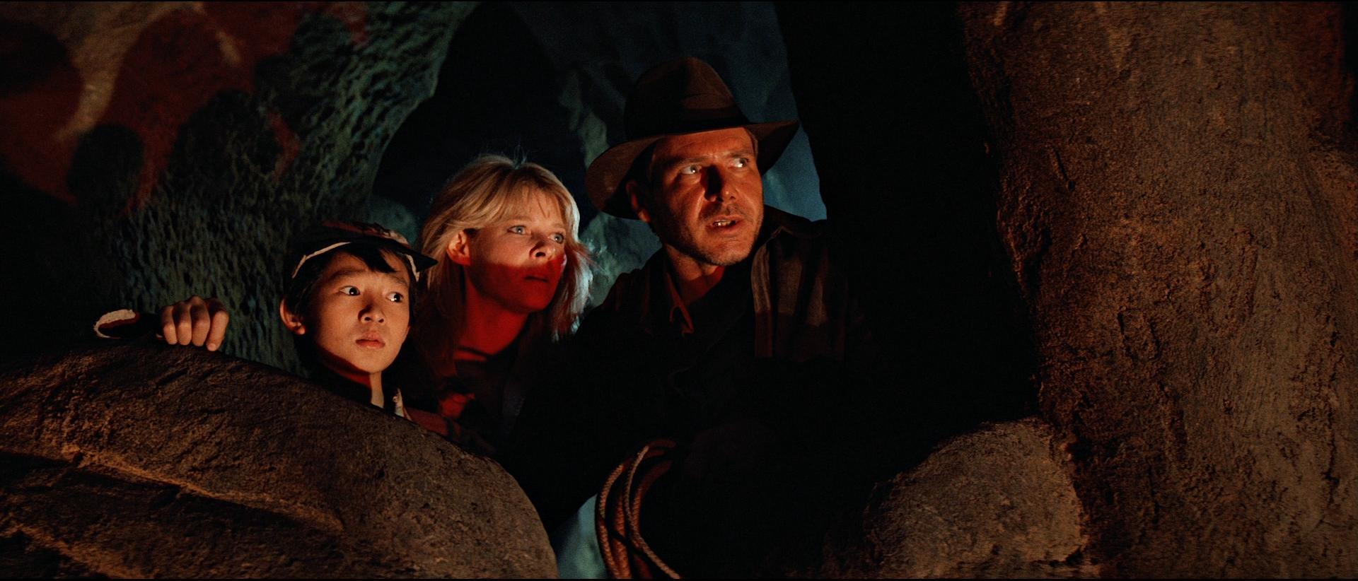 I protagonisti di Indiana Jones 2 in una immagine del film