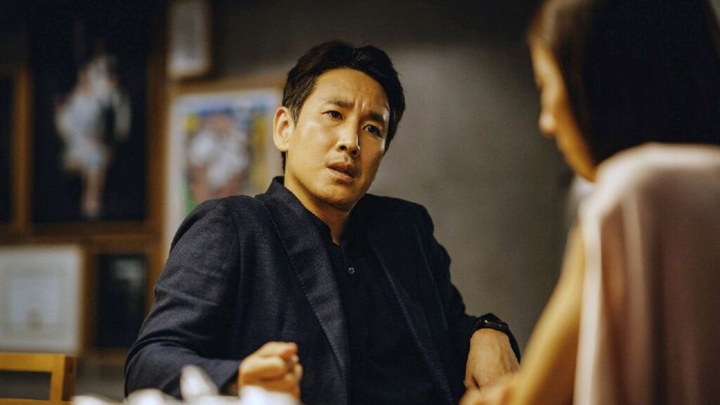 lee-sun-kyun-in-parasite