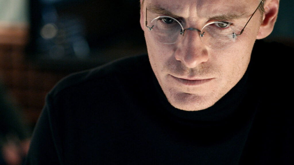 Fassbender in un frame di Steve Jobs