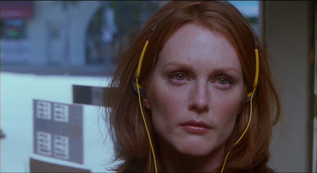 Julianne Moore in Psycho (1998)