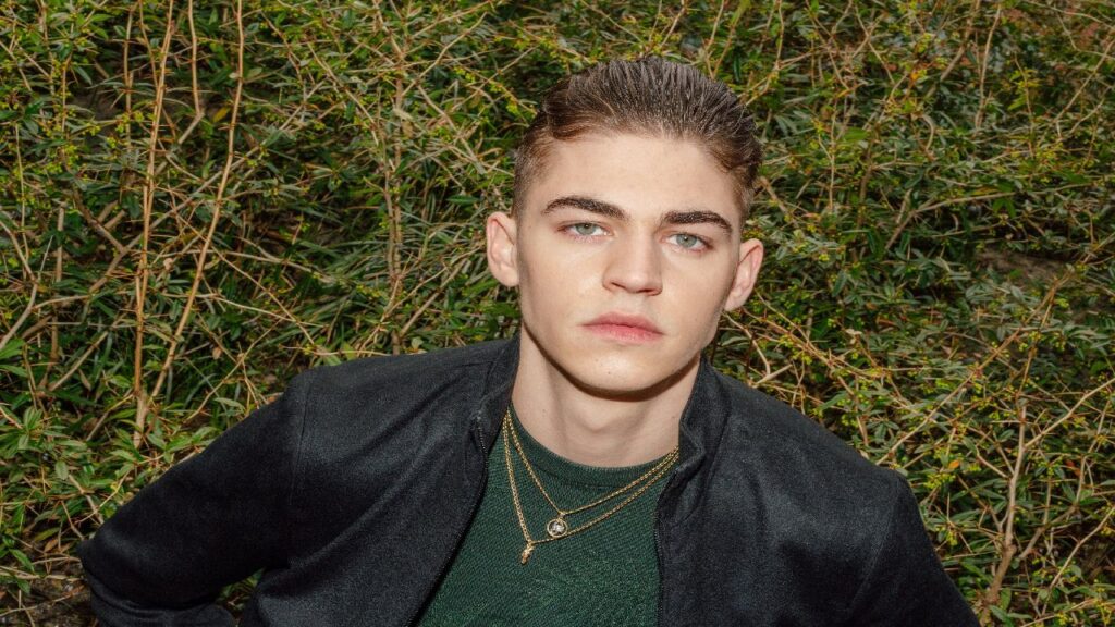 Hero Fiennes Tiffin