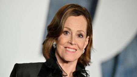 Sigourney Weaver