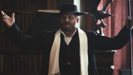 Tom Hardy nel ruolo di Alfie Solomons in Peaky Blinders