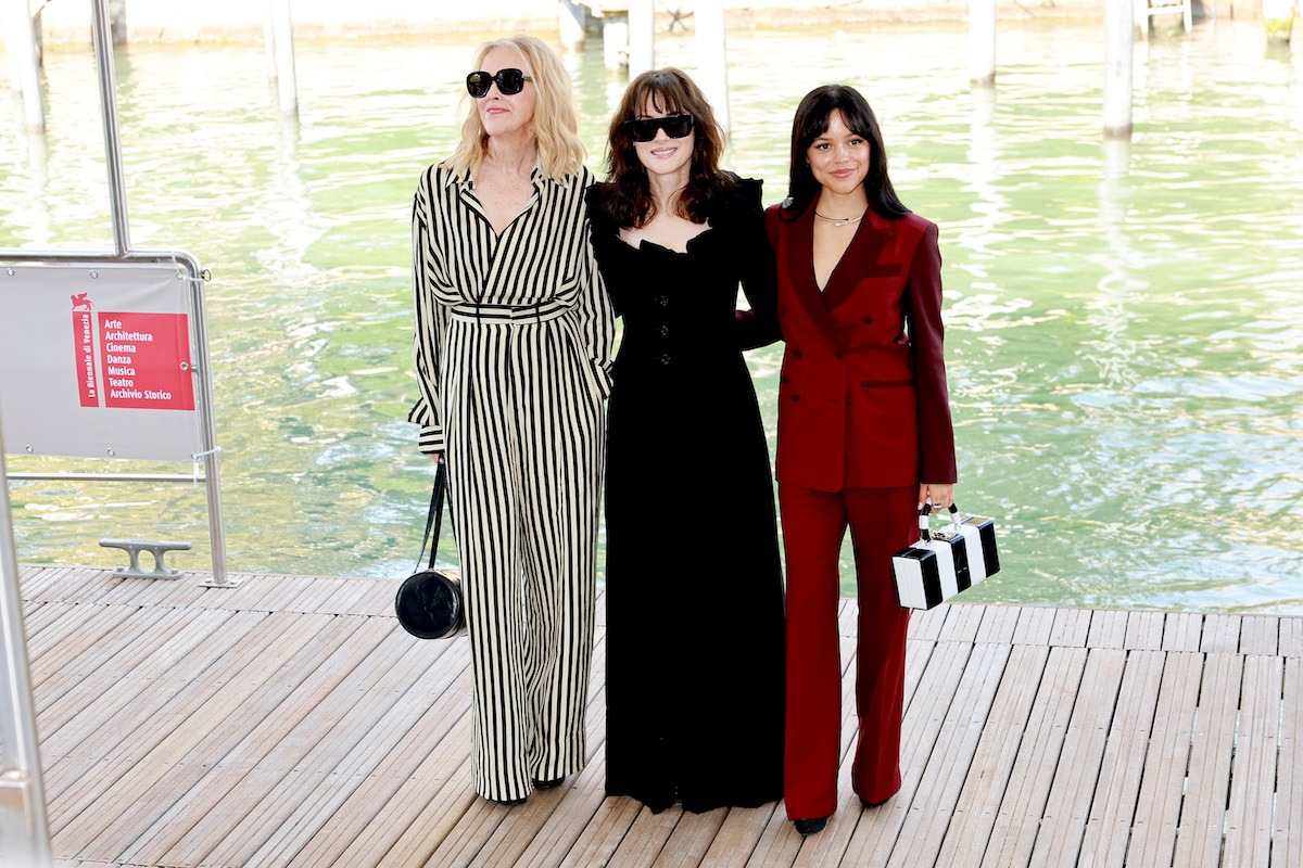 Catherine O'Hara, Winona Ryder e Jenna Ortega a Venezia81