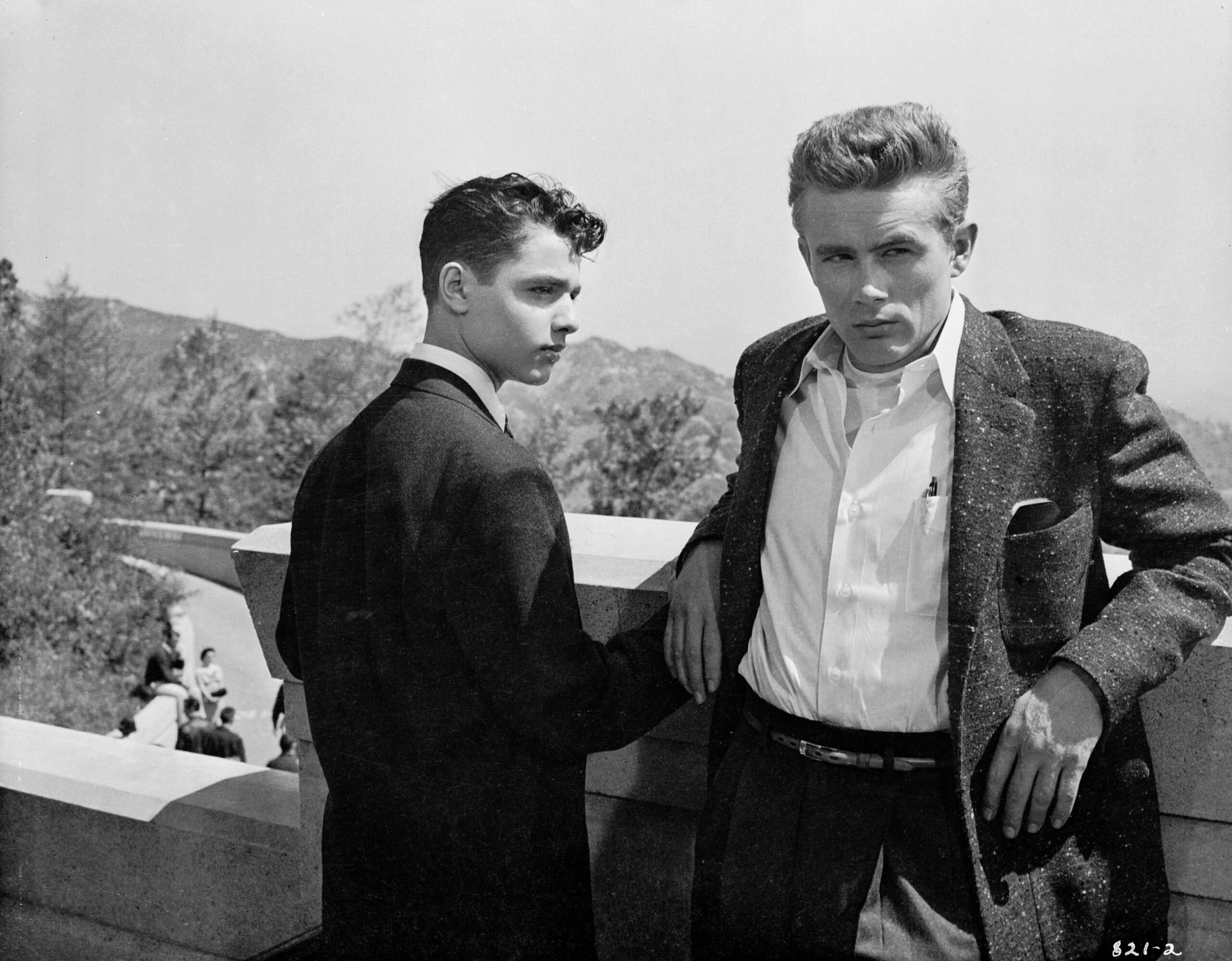 Plato (Sal Mineo) e Jim (James Dean)