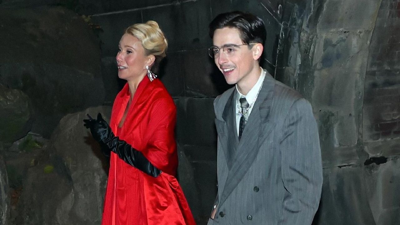 Gwyneth Paltrow e Timothee Chalamet sul set di Marty Supreme