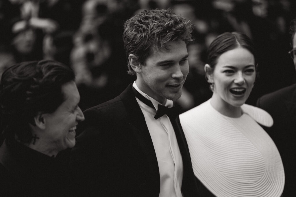 Austin Butler e Emma Stone sul red carpet di Eddington, a Cannes 2025