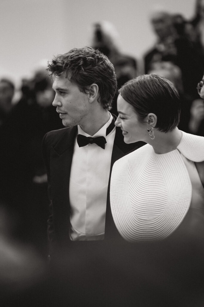 Emma Stone e Austin Butler sul red carpet di Eddington, a Cannes 2025