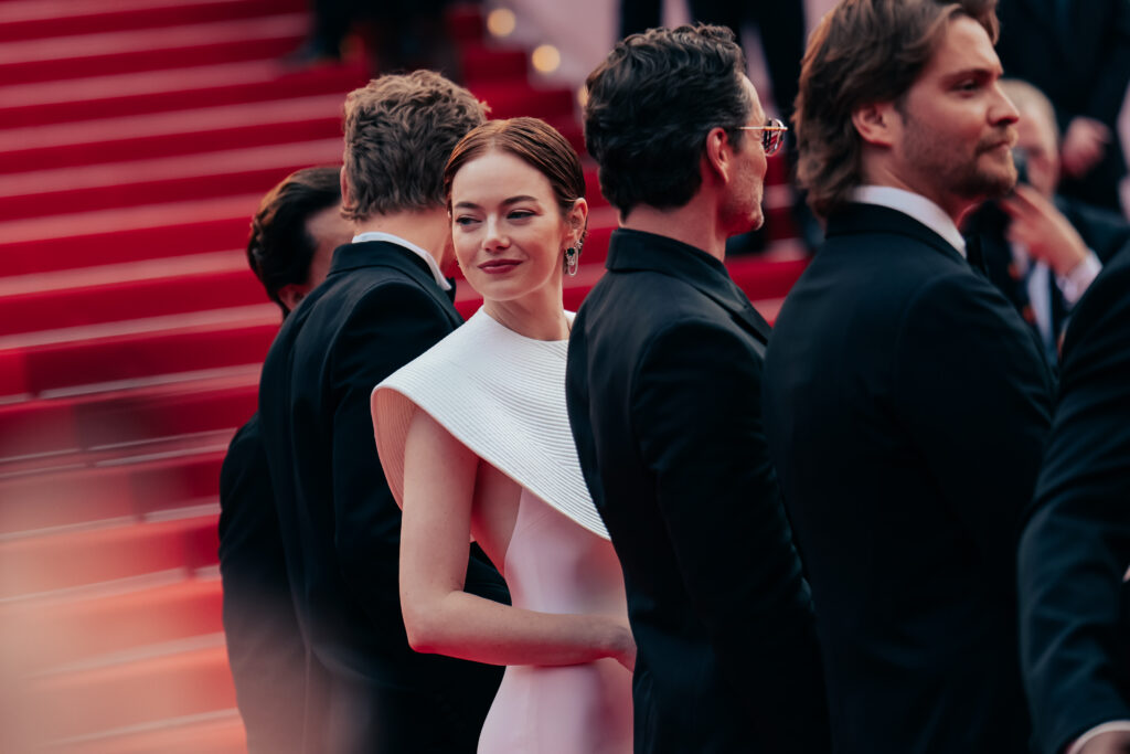 Emma Stone sul red carpet di Eddington, Cannes 2025