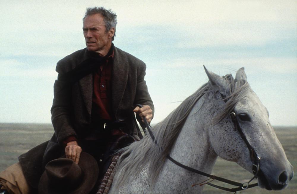 Clint Eastwood (William Munny) in una scena de Gli Spietati (The Unforgiven, 1992) 