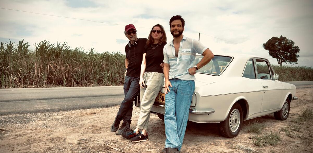 Un'immagine dal set di The Secret Agent - ©MK2 Films
