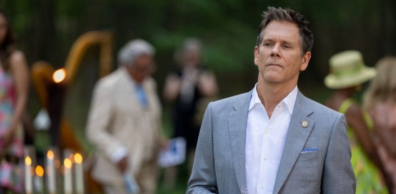 Kevin Bacon in una scena di Sirens
