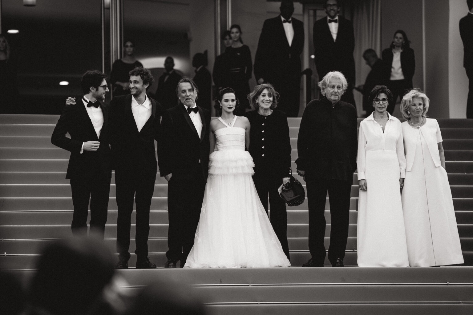Il cast del film Nouvelle Vague sul red carpet di Cannes 2025