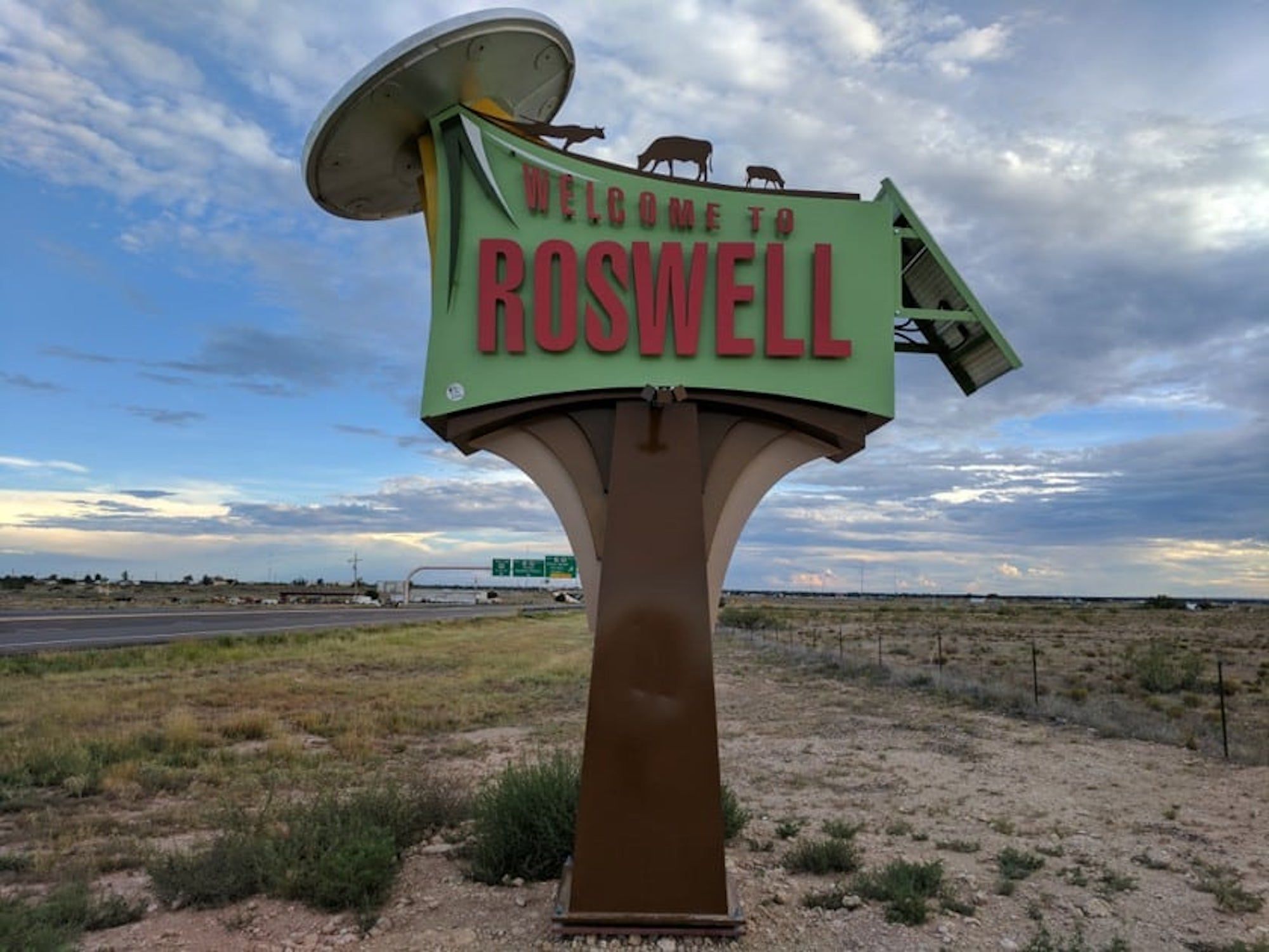 L'insegna di benvenuto a Roswell