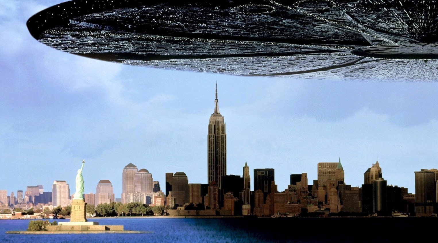 UFO: l’invasione aliena della pop culture UFO: l’invasione aliena della pop culture