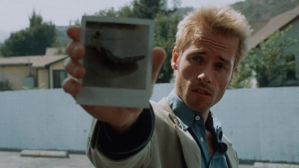 Memento - ©Newmarket Films, Summit Entertainment, Team Todd