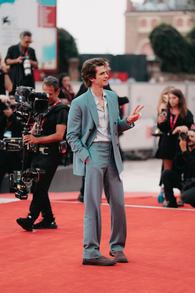 Andrew Garfield al photocall per la Mostra del cinema di Venezia 82 - © Giulia Parmigiani per ScreenWorld.it