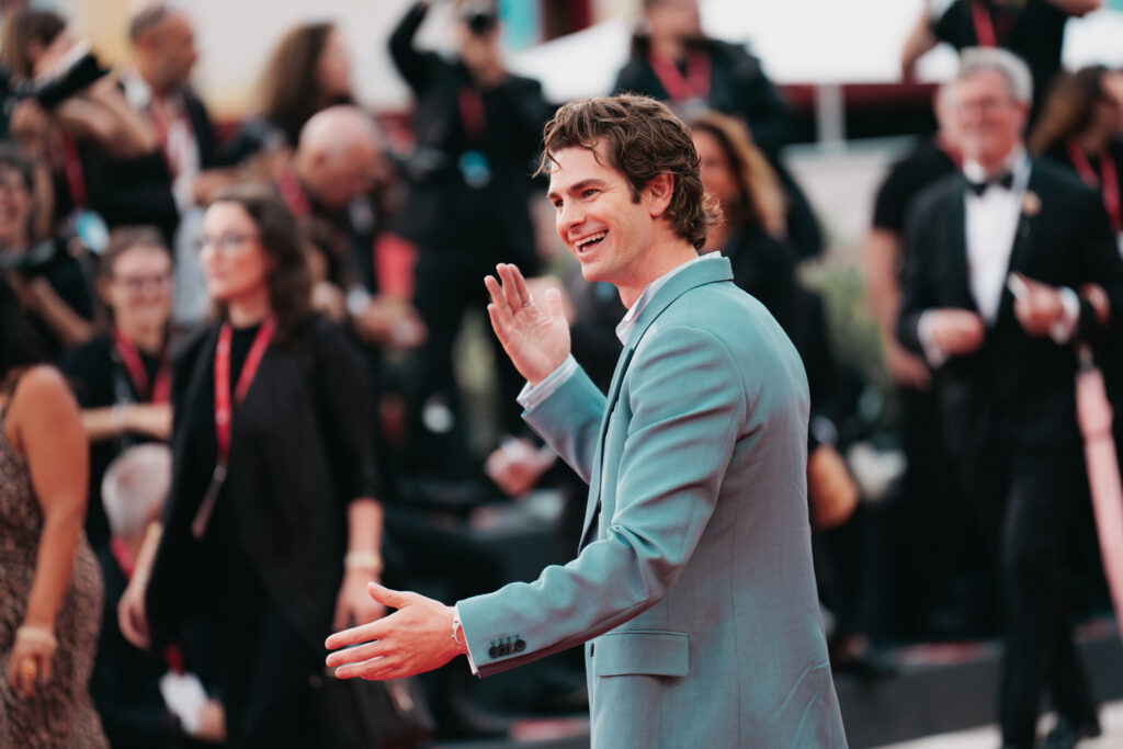Andrew Garfield al photocall per la Mostra del cinema di Venezia 82 - © Giulia Parmigiani per ScreenWorld.it