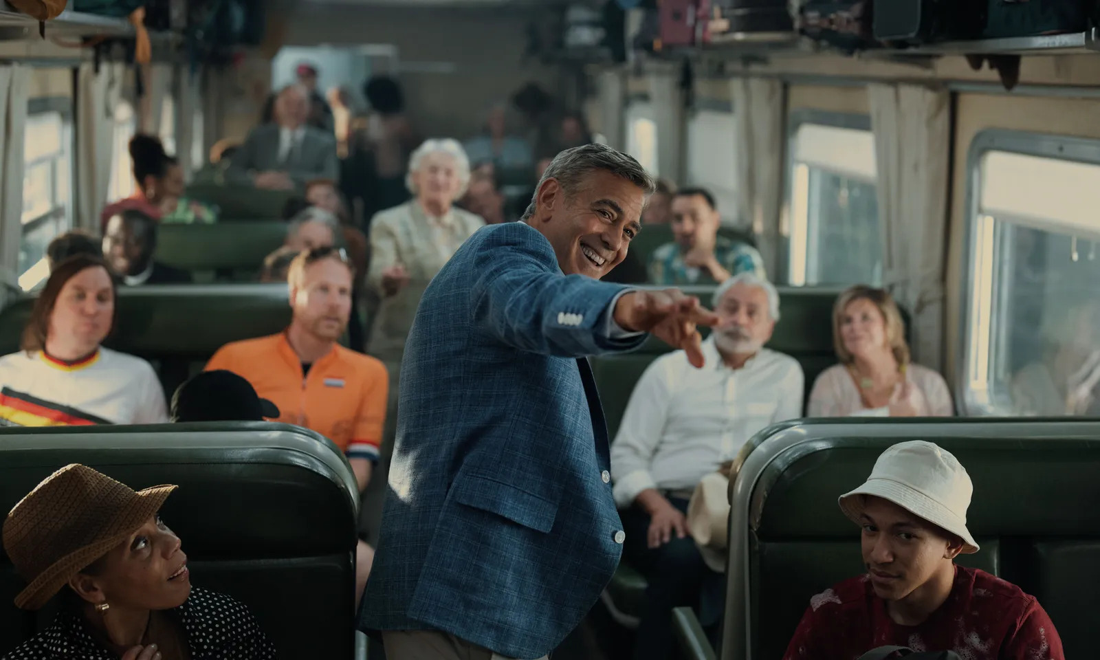 George Clooney in una scena del film