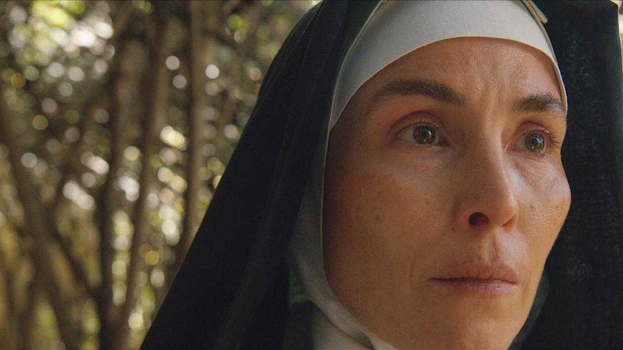 Noomi Rapace come Maria Teresa di Calcutta in Mother, fonte: Sisters and Brother Mitevski 