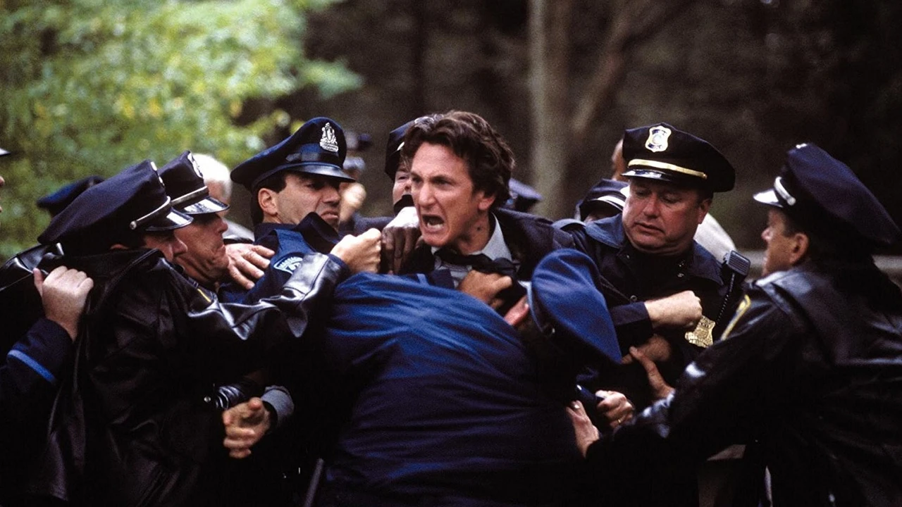 Mystic River di Clint Eastwood