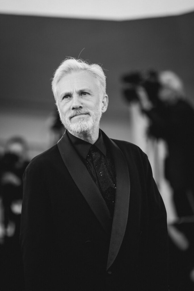 Christoph Waltz al photocall per la Mostra del cinema di Venezia 82 - © Giulia Parmigiani per ScreenWorld.it
