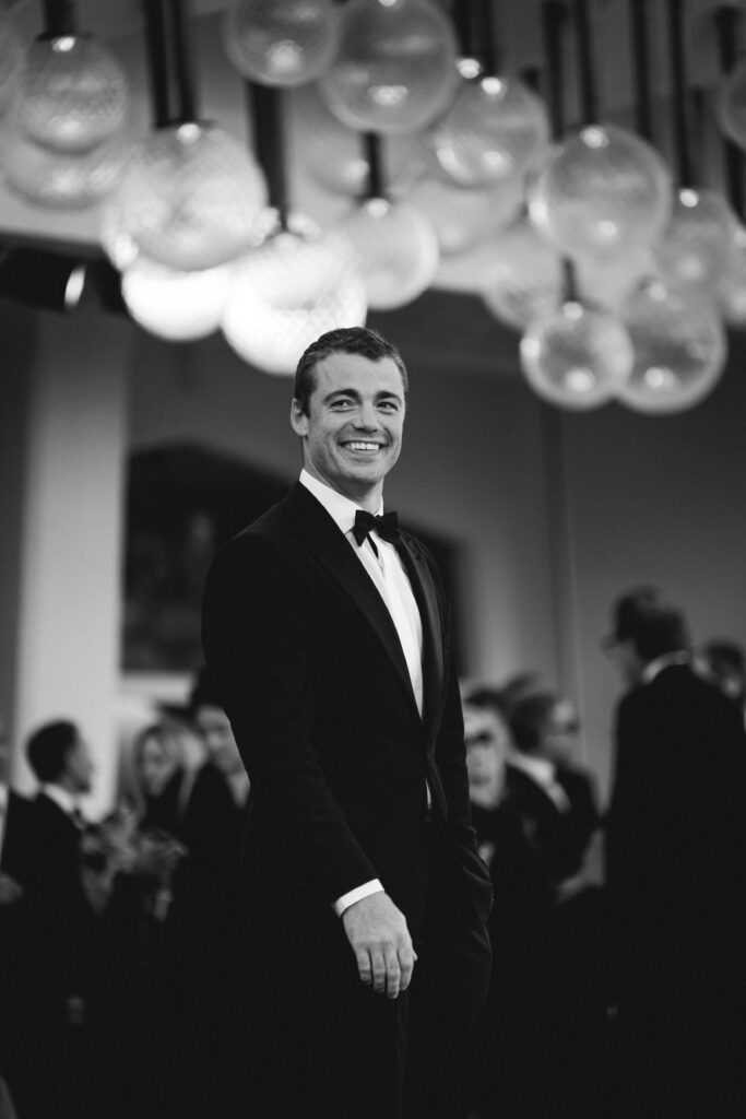 Gabriel Basso al photocall per la Mostra del cinema di Venezia 82 - © Giulia Parmigiani per ScreenWorld.it
