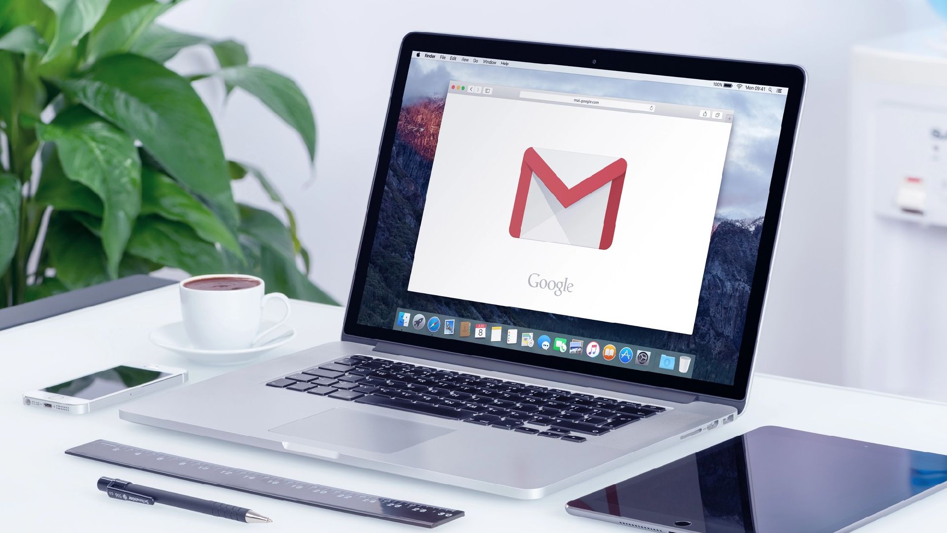 Gemini di Google ora legge le tue mail e organizza i tuoi appuntamenti: come attivarlo (o evitarlo) Gemini di Google ora legge le tue mail e organizza i tuoi appuntamenti: come attivarlo (o evitarlo)