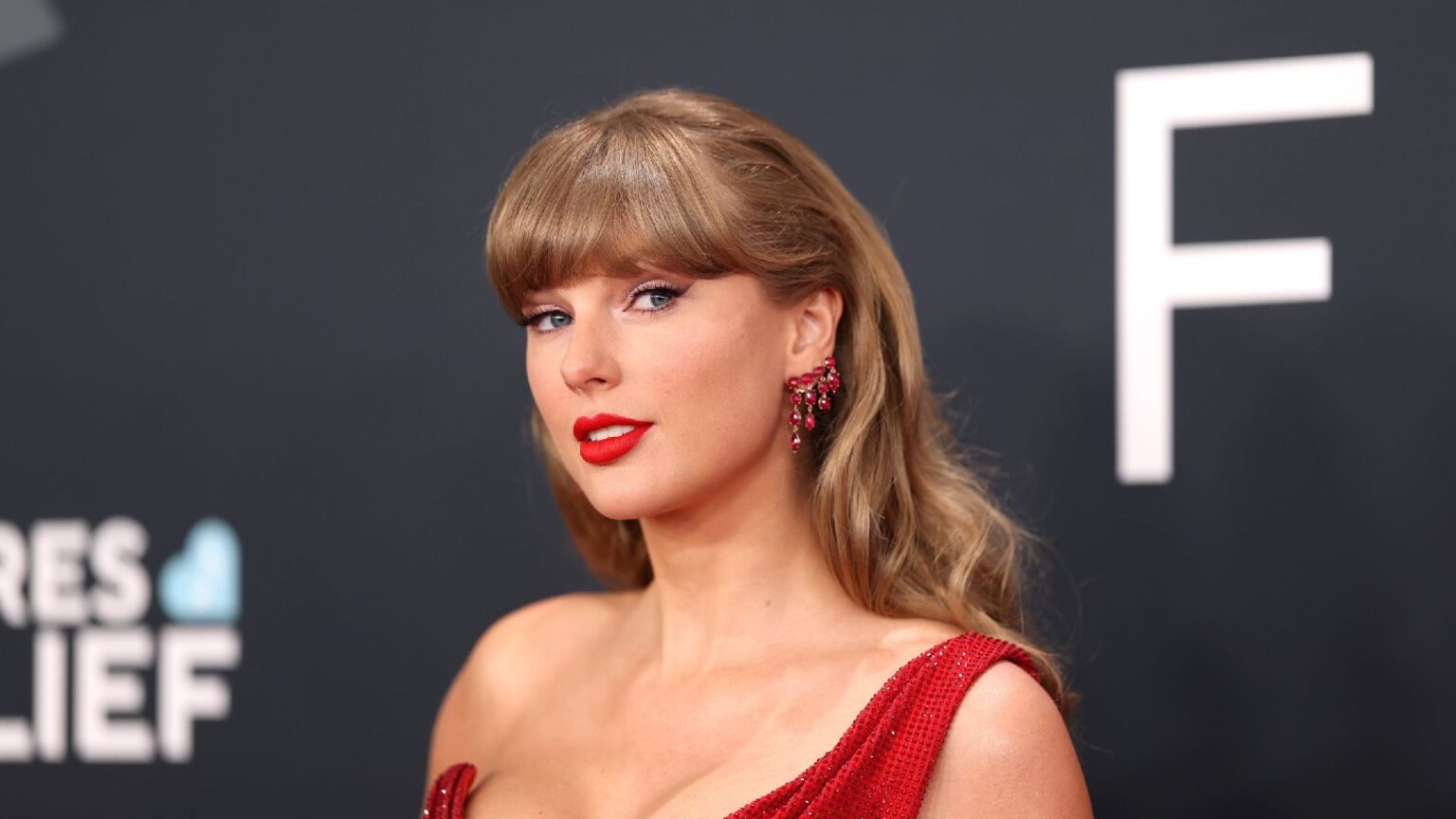 Sapete quale canzone ha battuto tutti i record di sempre su Spotify in un solo giorno? Taylor Swift