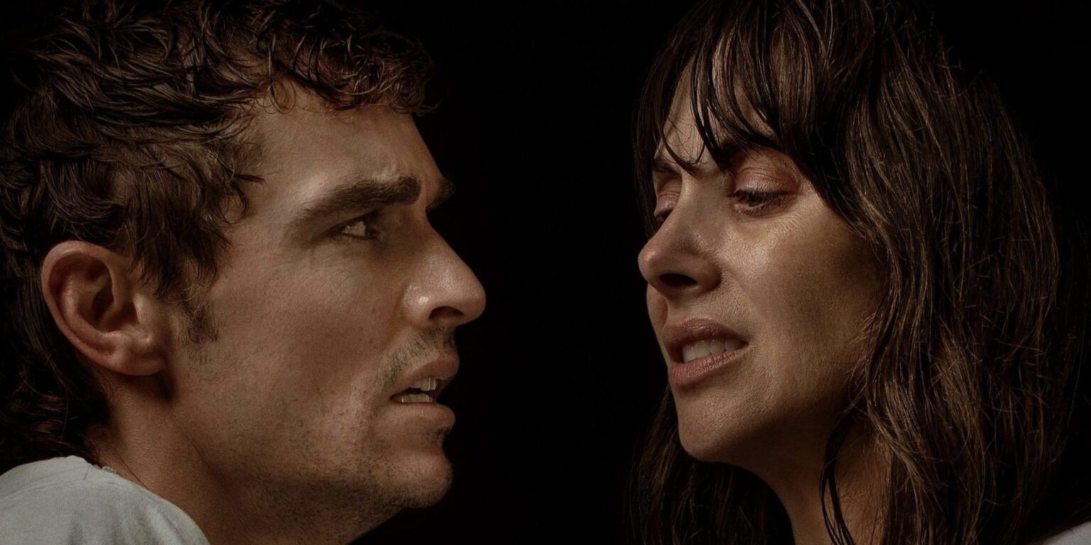 Alison Brie e Dave Franco in una scena di Together